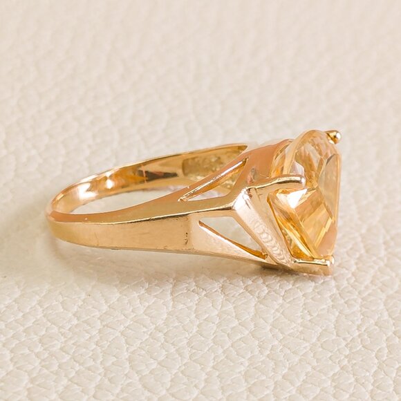 Late ’70s 14K Gold Fancy-Cut Citrine Statement Ring (4.72 g), Size 7.75 - Picture 4 of 15